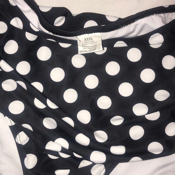 2 Piece Halter Top/ High Waist Bottom - Picture 5 of 8